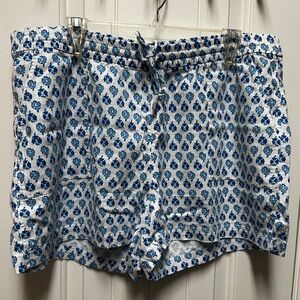 J. Crew White and Blue Patterned Women's Shorts NWT